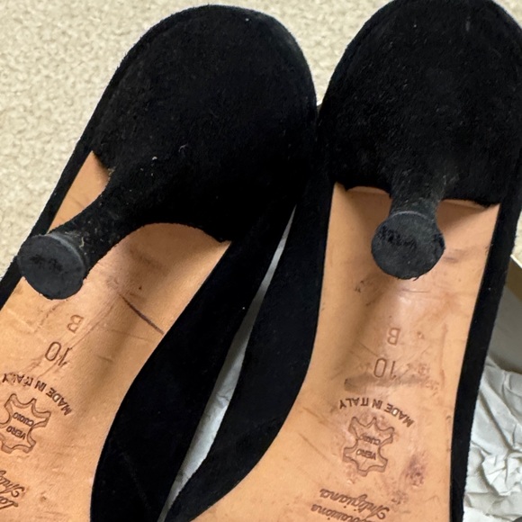 Butter - Picture 3 of 5